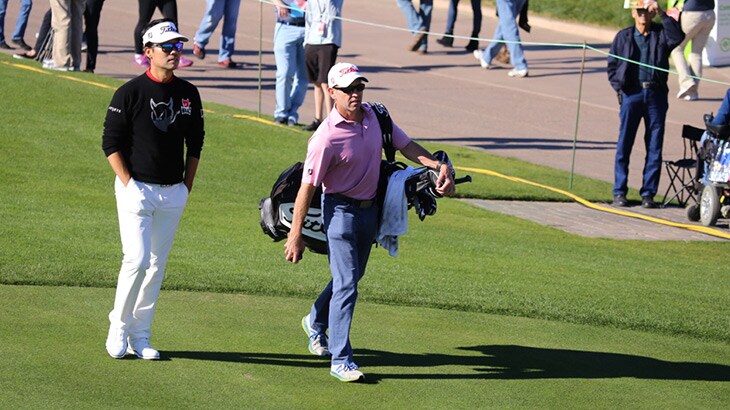 Titleist Brand Ambassador Kevin Na (New Pro V1)...